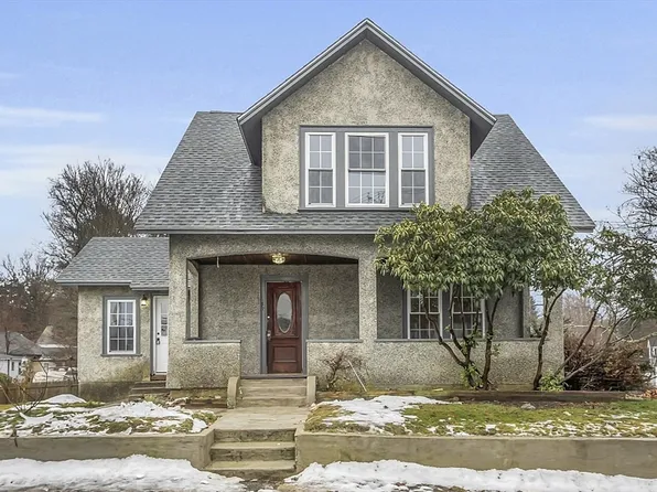 132 Elizabeth St, Athol, MA 01331
