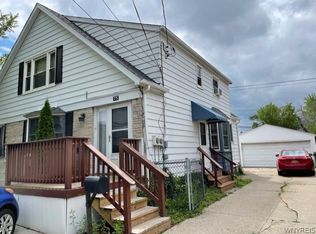 75 Meadowlawn Rd, Depew, NY 14043