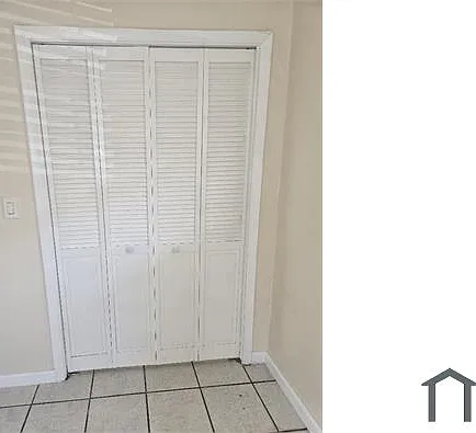 1010 N 69th Way — Photo 39