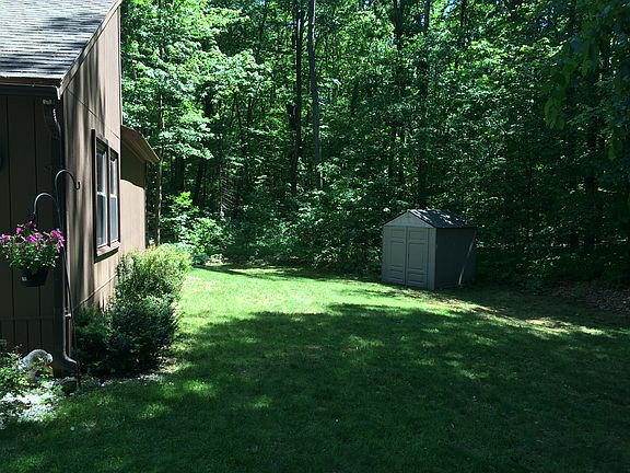 2nd image of 15 Glenbrook Dr