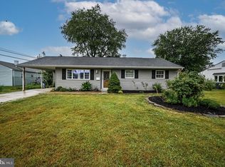 805 Birchwood Dr, Newark, DE 19713