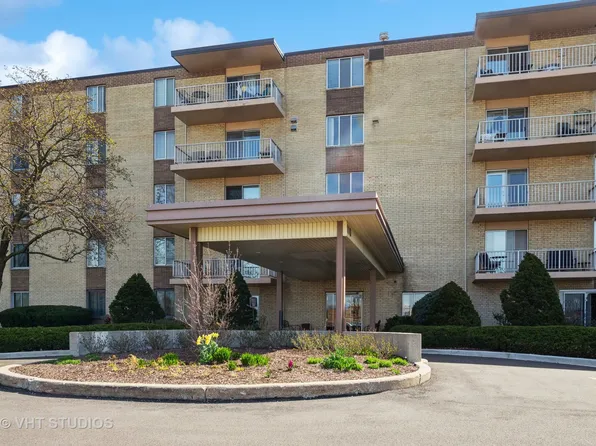 110 W Butterfield Rd APT 509S, Elmhurst, IL 60126