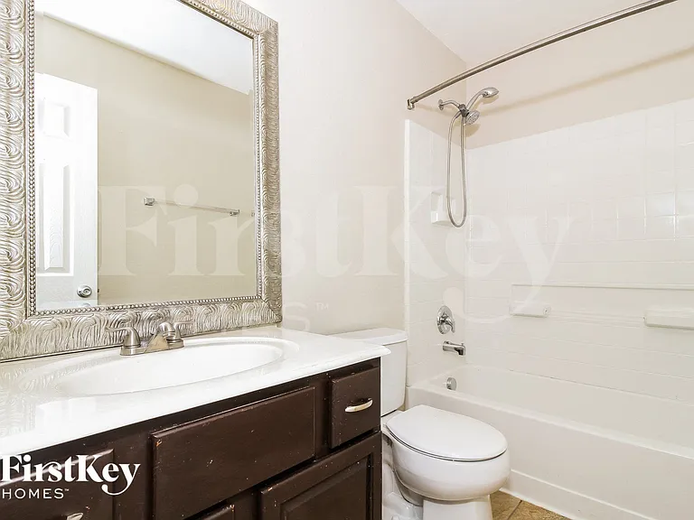 2200 Malone Dr — Photo 13