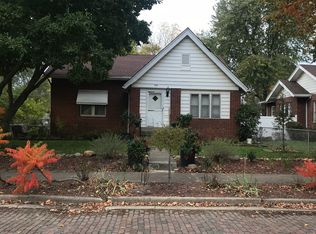 908 Garfield Pl, Danville, IL 61832
