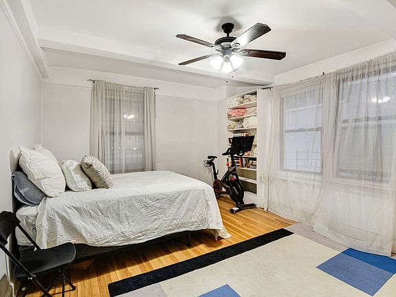 5th image of 205 E 78th St APT 2T