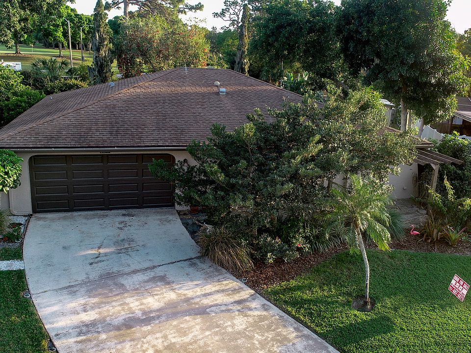 1st image of 2671 Red Oak Ct