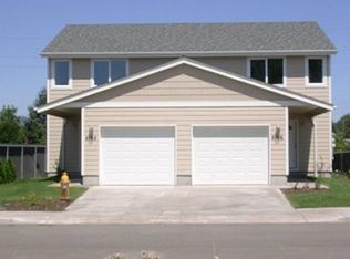 4170 Glacier View Dr, Springfield, OR 97478