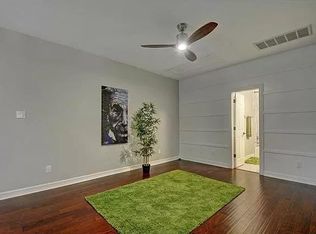 806 E 46th St #A, Austin, TX 78751