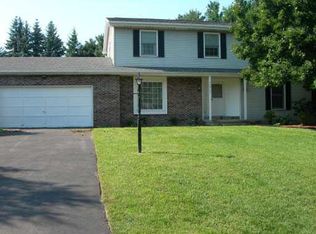 17814 Tally Ho Dr E, South Bend, IN