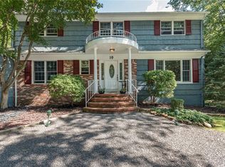 19 Lenape Trl, Warren, NJ 07059