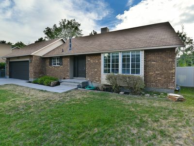 9126 S 2020 E, Sandy, UT, 84093