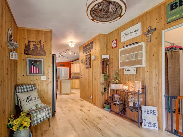 201 Lollipop Ln, Gannett, ID 83313