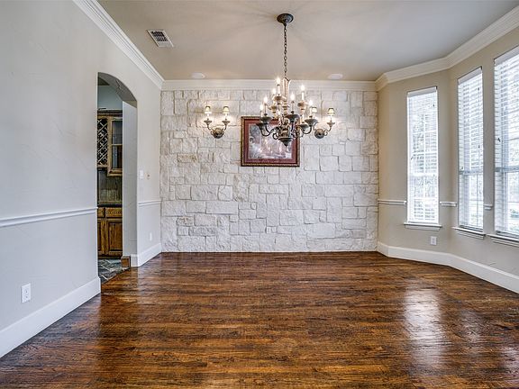 4th image of 1212 Rio Grande Ct