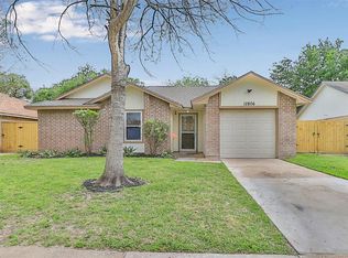 12806 Lacey Crest Dr, Houston, TX 77070