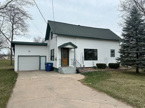 113 E Madison St, Clintonville, WI 54929