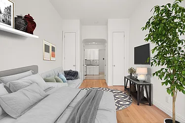 Rented by Cooper & Cooper Real Estate