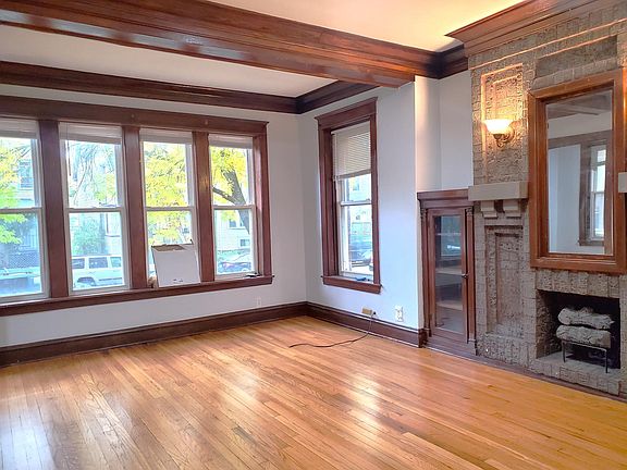 3rd image of 4509 N Christiana Ave #1