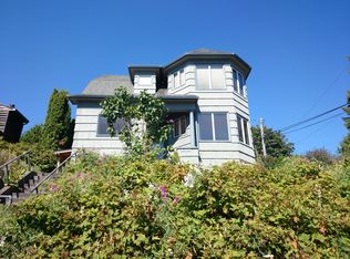 3403 34th Ave SW, Seattle, WA 98126