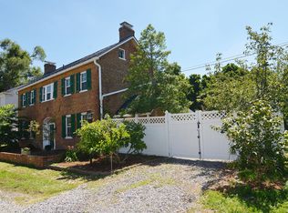 14 E Pennsylvania Ave, Lovettsville, VA