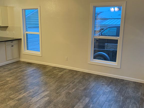 2nd image of 3806 NE 65th St