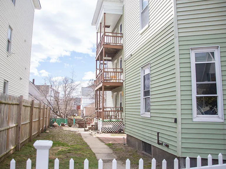 367 Spruce St #2 — Photo 26