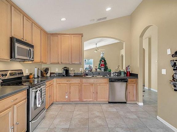4th image of 17718 Lily Blossom Ln