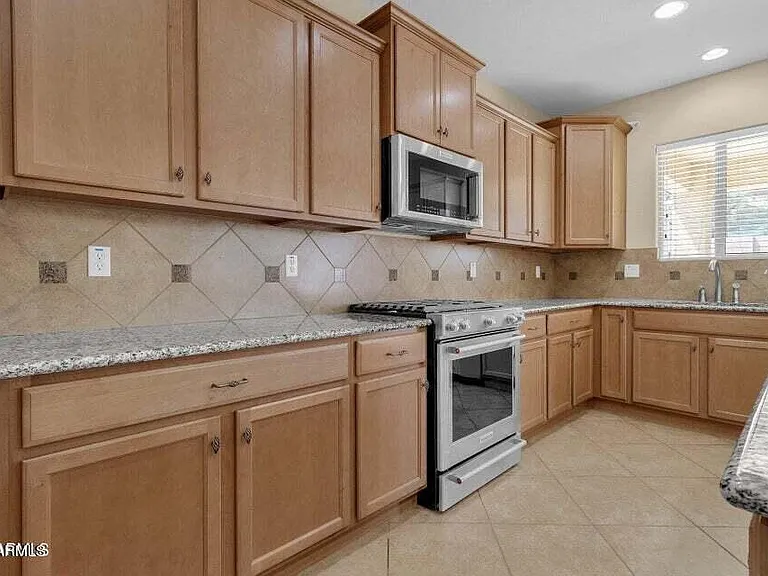 5542 W Kowalsky Ln — Photo 15