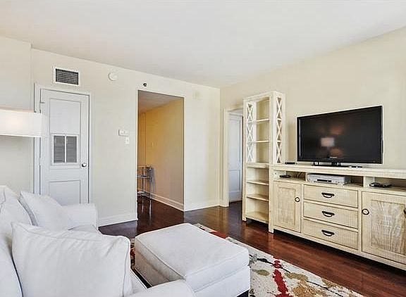 5th image of 1205 St Charles Ave APT 1002