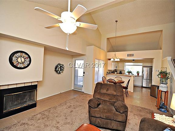 3rd image of 5615 Vineyard Ln #28