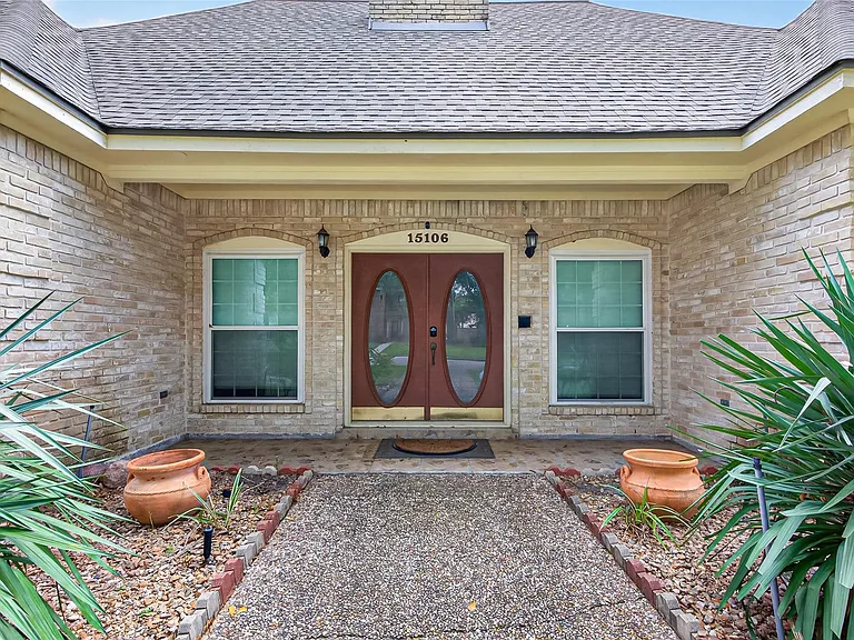 15106 Dawnbrook Dr — Photo 10