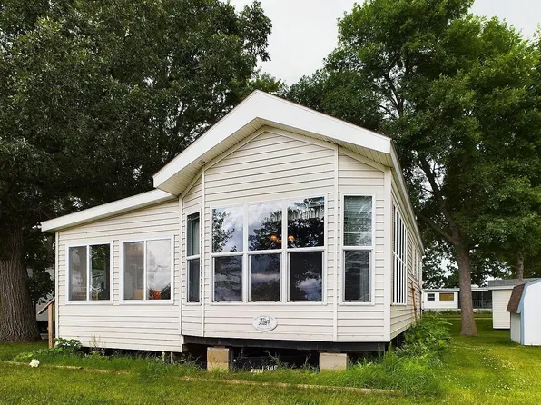 23488 Waskawood Rd #4, Glenwood, MN 56334