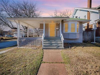 4948 College Ave, Kansas City, MO, 64130