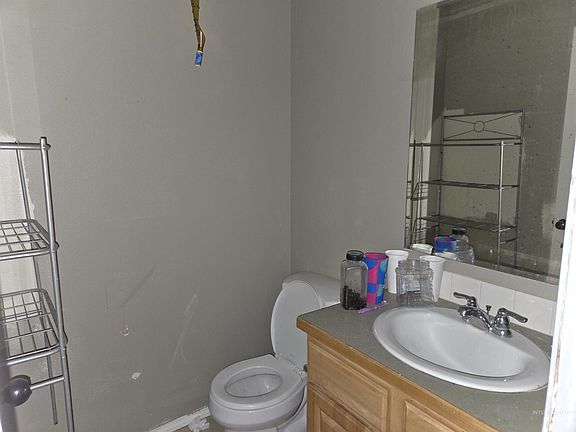 3rd image of 3013 Arcadian Dr