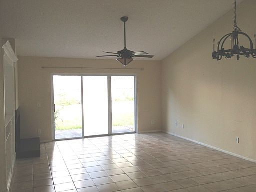 2nd image of 1343 Landry Cir