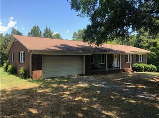 1270 W Stanback Rd, Mount Gilead, NC 27306