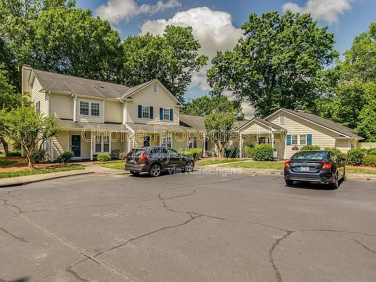 2704 New Hamlin Way — Photo 24