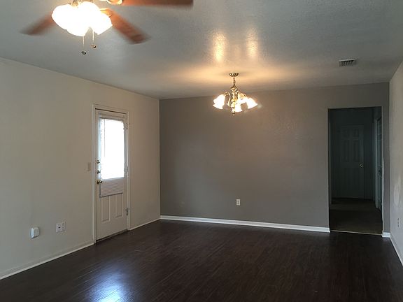 2nd image of 1812 W Avenue K #A