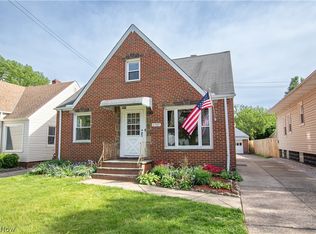 1707 Grovewood Ave, Parma, OH 44134