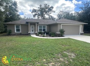 1364 W Adele Ct, Citrus Springs, FL 34434