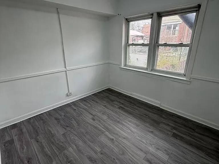 2166 Brown St #1A — Photo 4