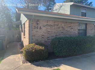 34 Cape Dr NW APT A, Fort Walton Beach, FL 32548