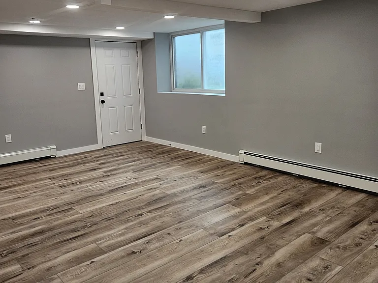 32 Irving St — Photo 13