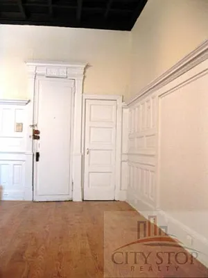 Rented by City Stop Realty | media 12