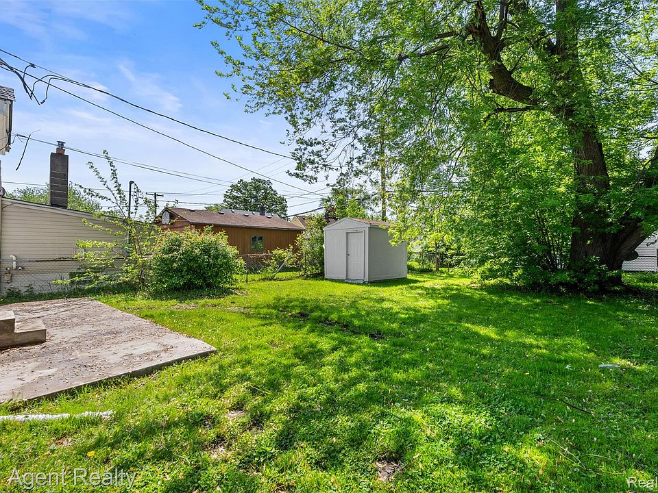 18730 Meier St, photo 22