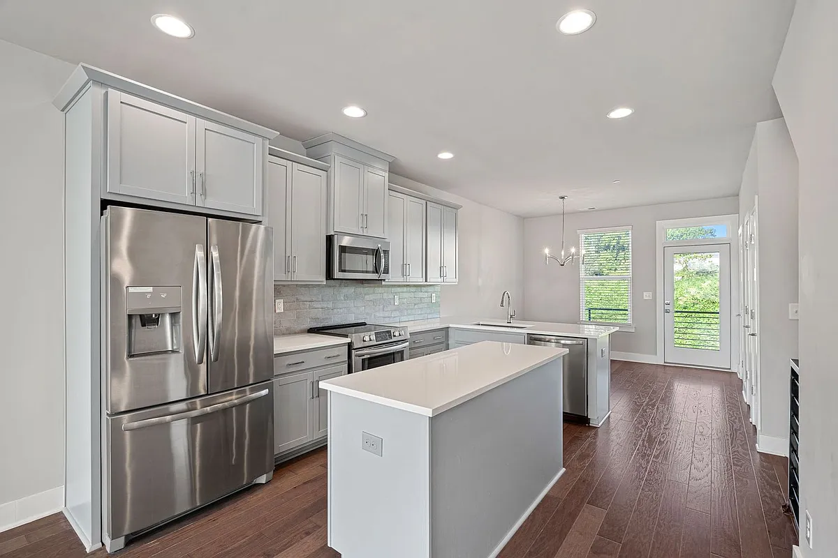 Building Photo - 4205 Bryant Terraces Dr