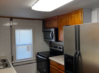 1406 Whitsett St, Burlington, NC 27215