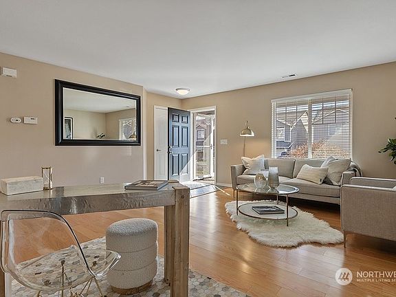 3rd image of 13714 116th Avenue Ct E