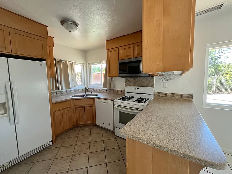 1505 Monte Mar Rd — Photo 3
