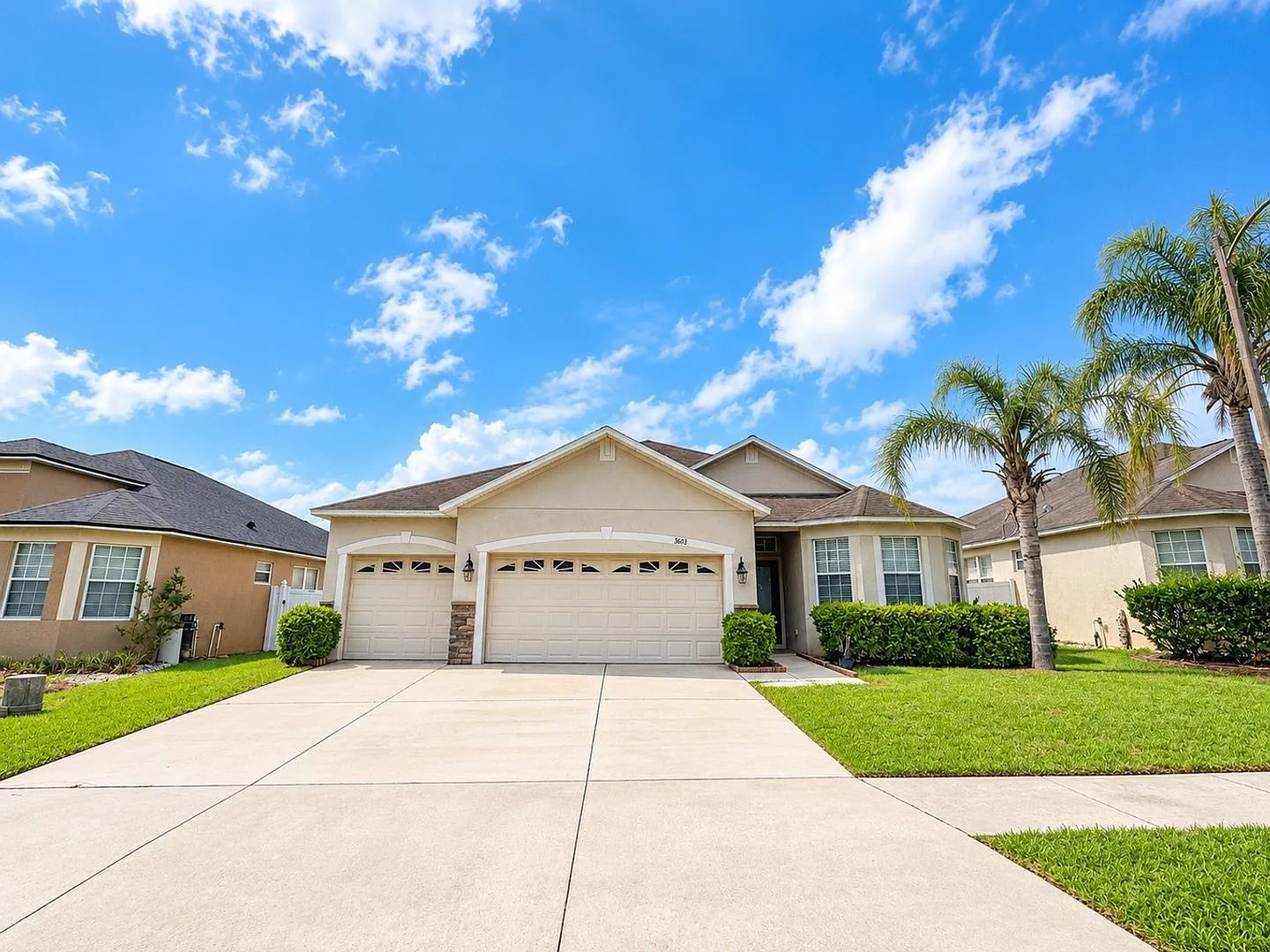 Spacious 4BR/3BA Home with 3-Car Garage in Lakeland — Photo 4