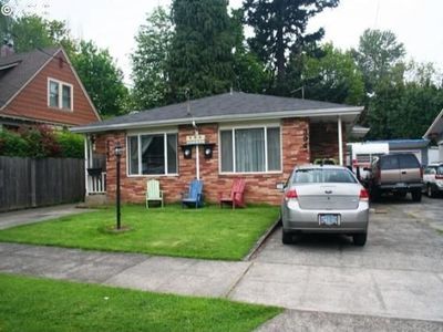 3941-3947 SE Woodward St, Portland, OR, 97202
